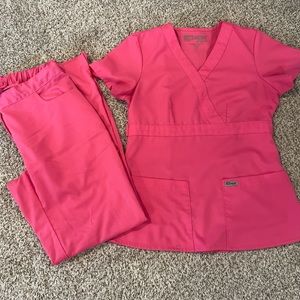 Grey’s Anatomy scrub outfit